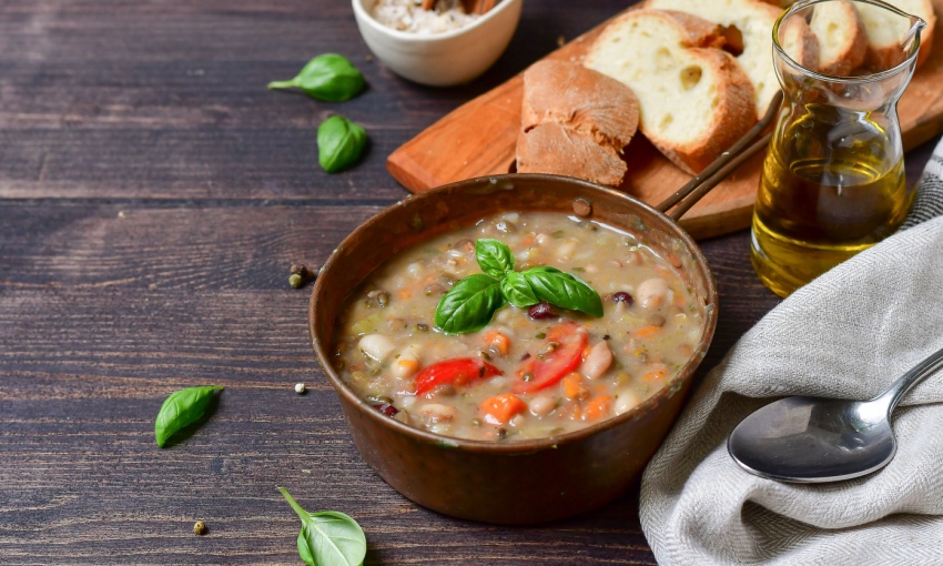 Minestrone con legumi