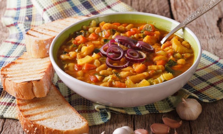 piatto di minestrone