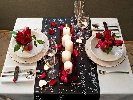 Decorare la tavola per San Valentino: i consigli per una serata romantica