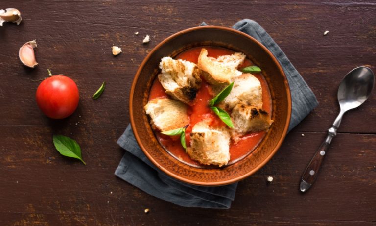 Come Fare La Pappa Al Pomodoro La Ricetta Classica E Una Variante