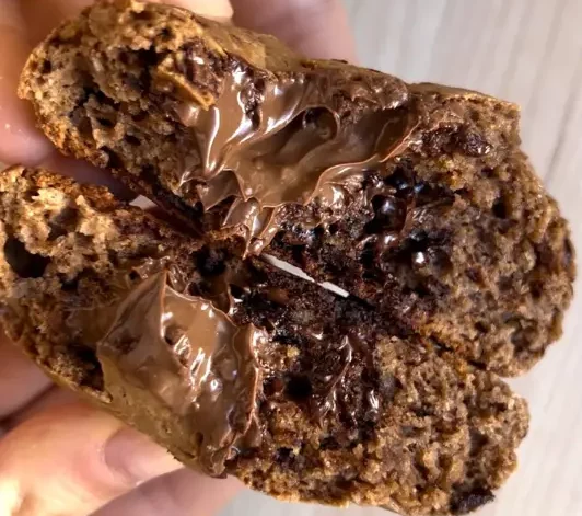 Cookies con ripieno al cioccolato