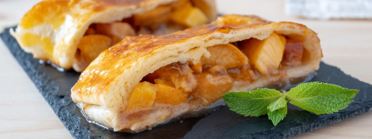 Strudel di pesche