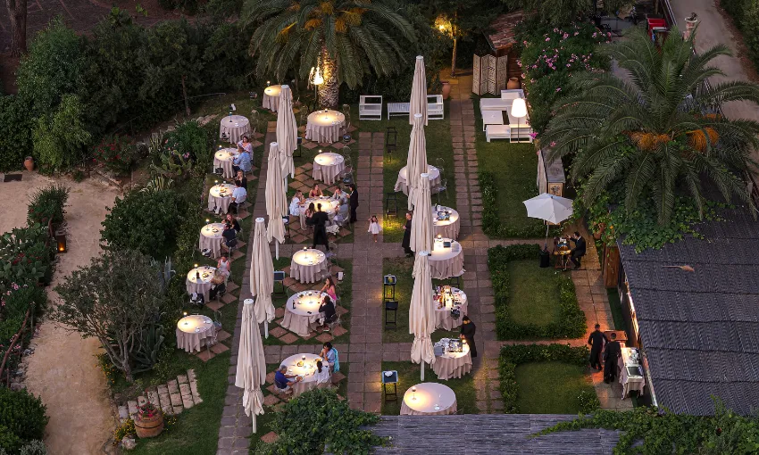 Vista dall'alto dell'esterno del Cala Luna Restaurant