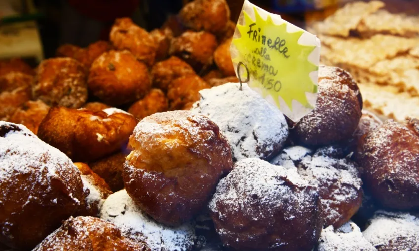 frittelle veneziane di Carnevale