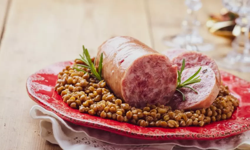 lenticchie e cotechino come portafortuna di capodanno