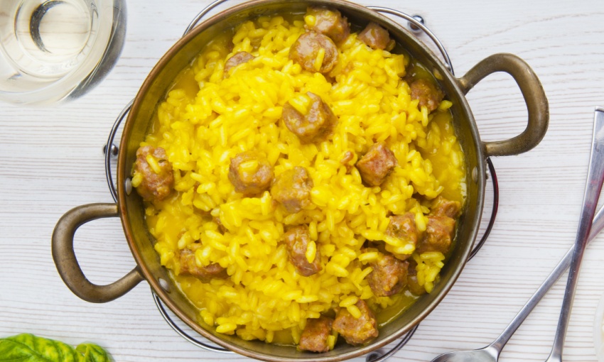 Risotto alla monzese, con salsiccia e zafferano