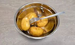 Patate in vassoio